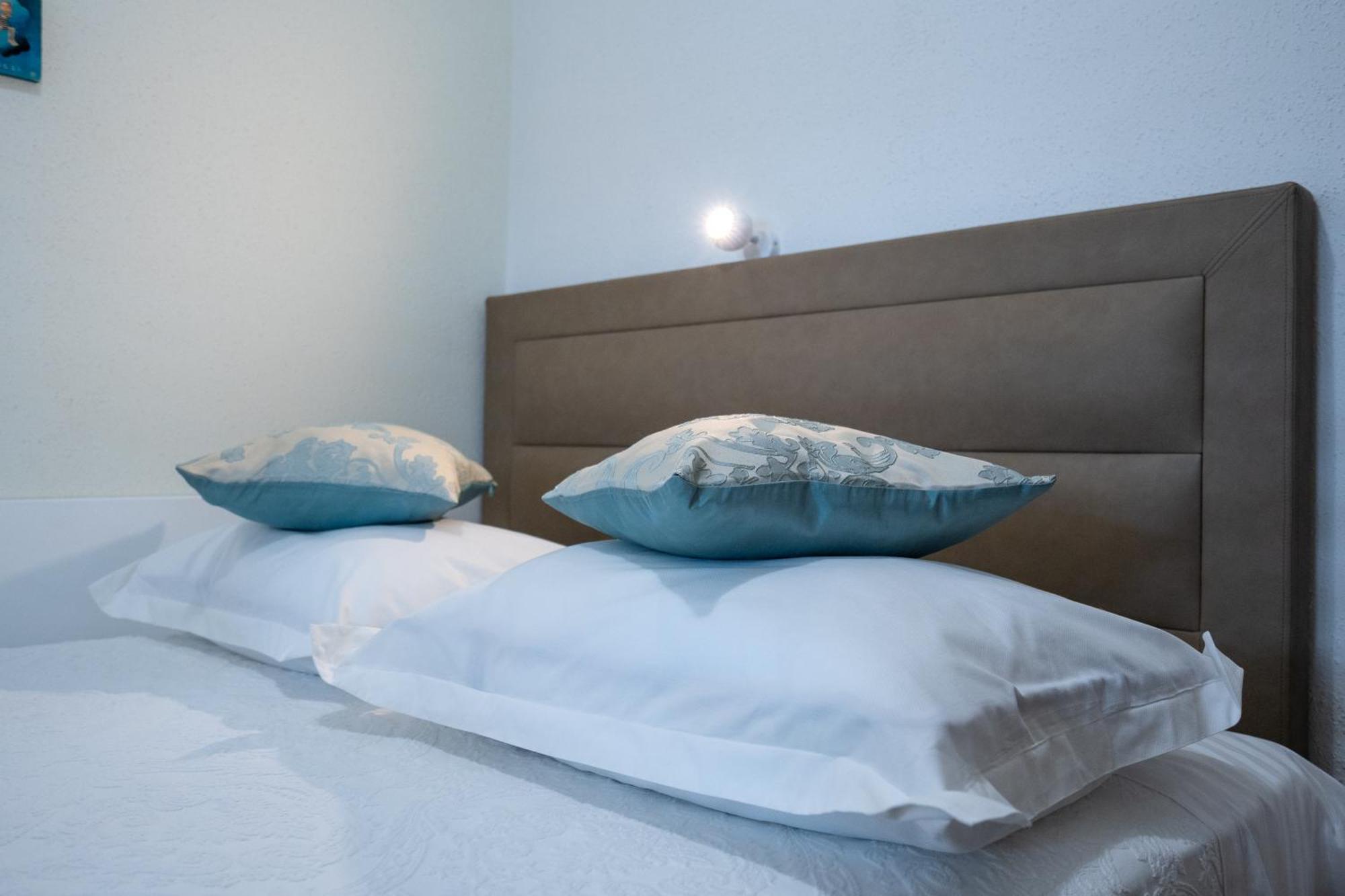 Adam Apartments สโตเบรช ภายนอก รูปภาพ